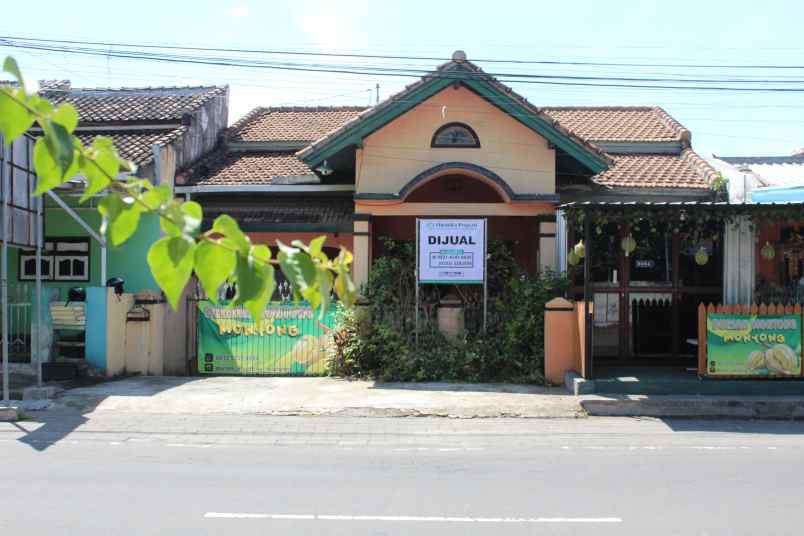 dijual rumah jl teratai no 08 kel