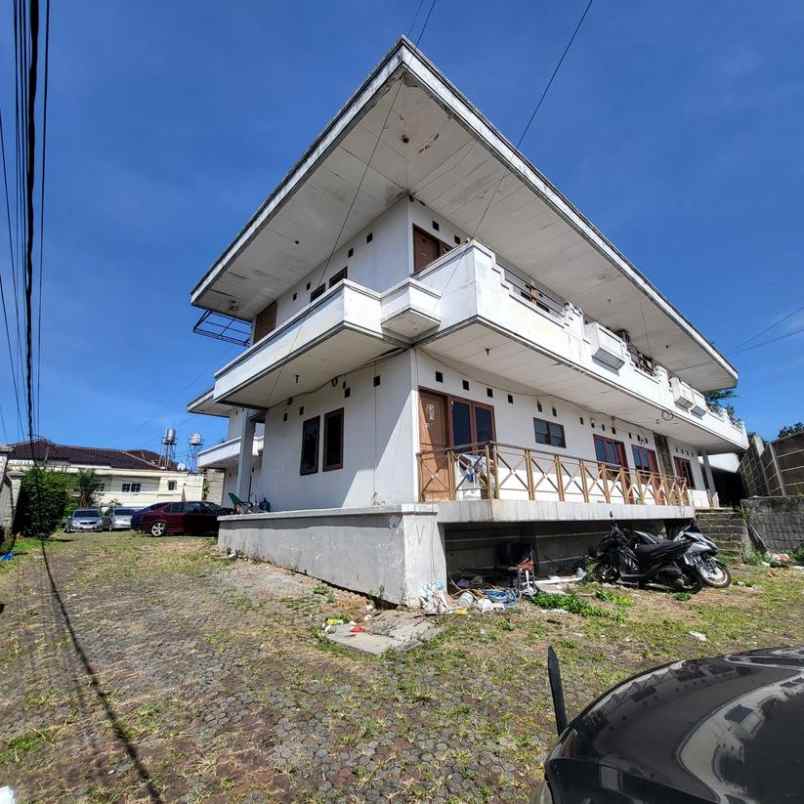 dijual rumah jl tubagus ismail bandung