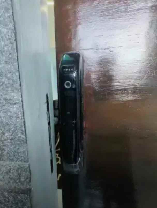 dijual rumah jl venus margahayu