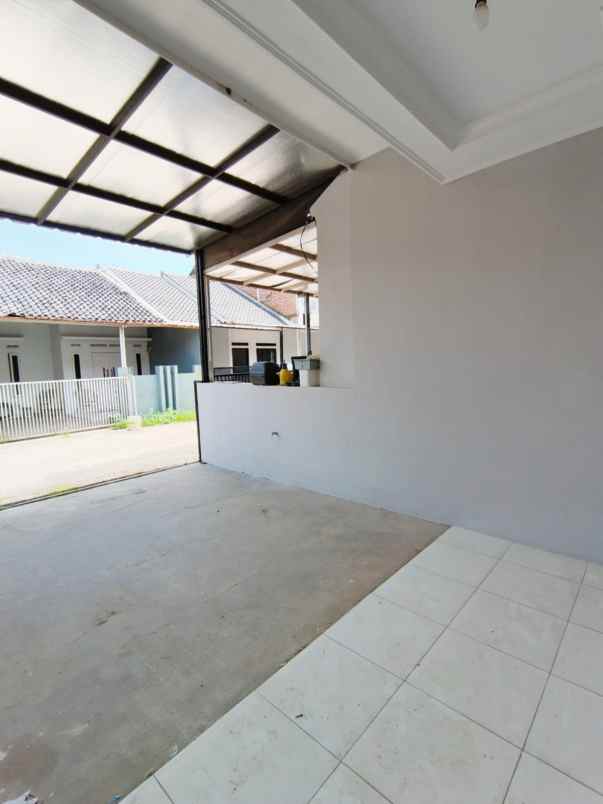 dijual rumah jln bojongmalaka terusan