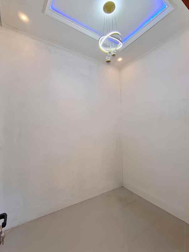 dijual rumah jln bojongwaru rancamulya