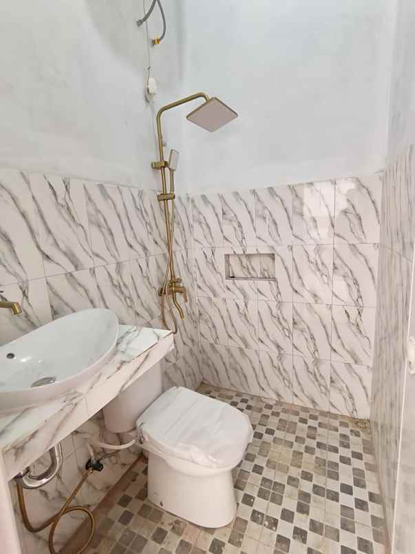 dijual rumah jln bojongwaru rancamulya