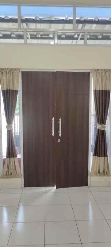 dijual rumah jomin timur kota baru karawang