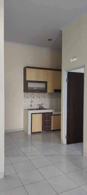 dijual rumah jomin timur kota baru karawang