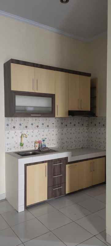 dijual rumah jomin timur kota baru karawang