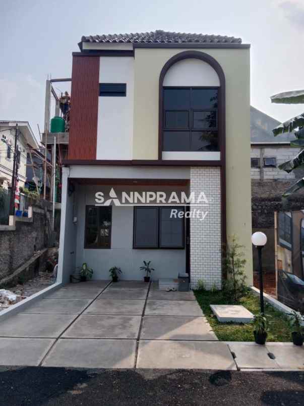 dijual rumah kalisari