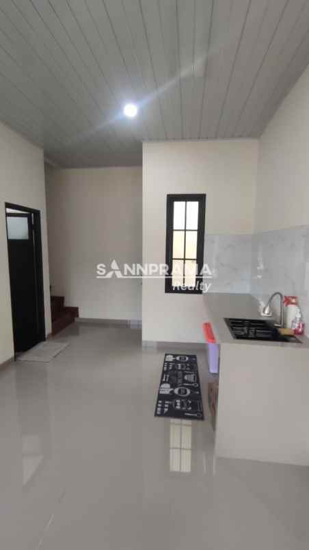 dijual rumah kalisari