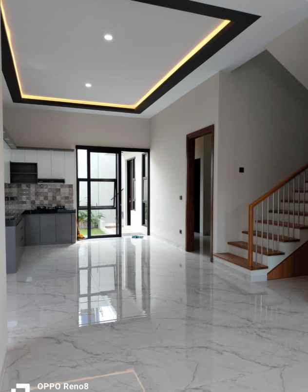 dijual rumah kaliurang km 8