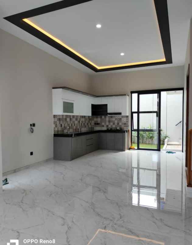 dijual rumah kaliurang km 8