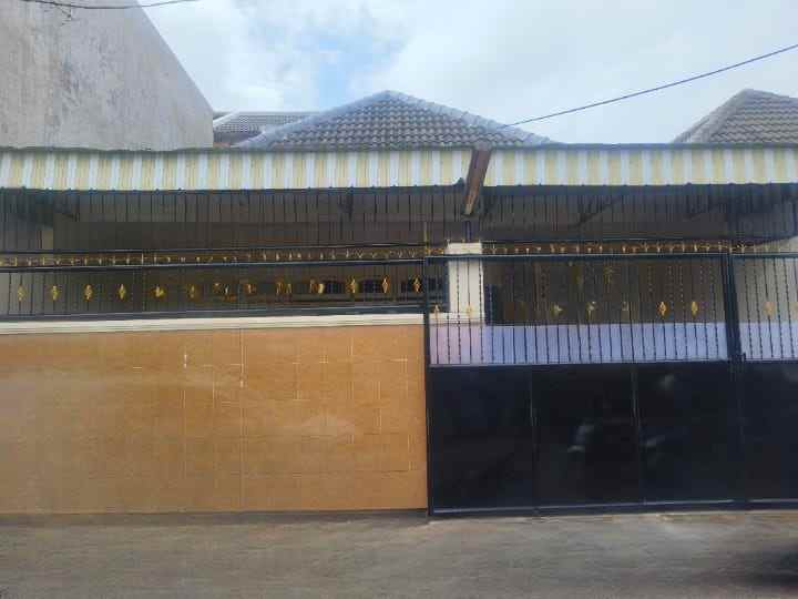 dijual rumah karang empat