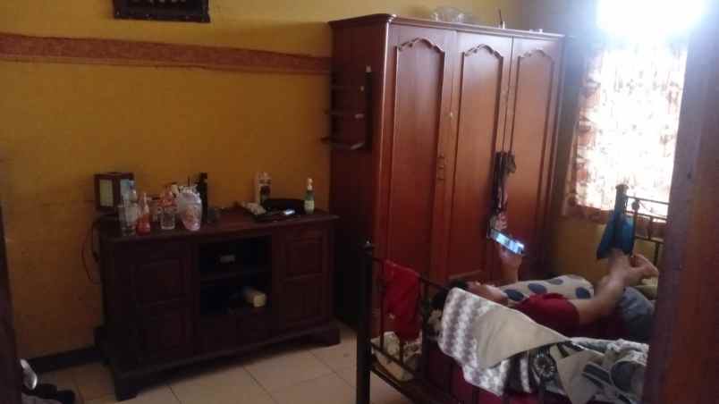 dijual rumah kebon jeruk