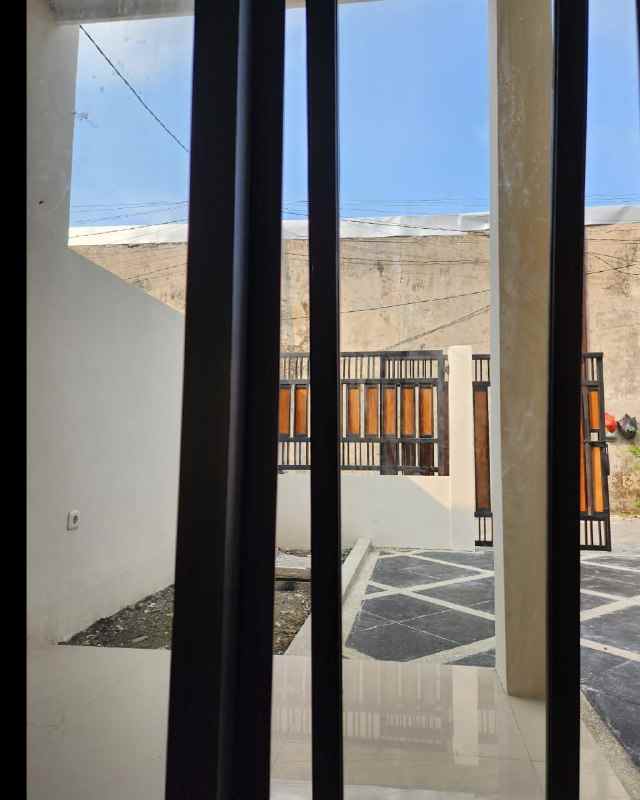 dijual rumah kendung