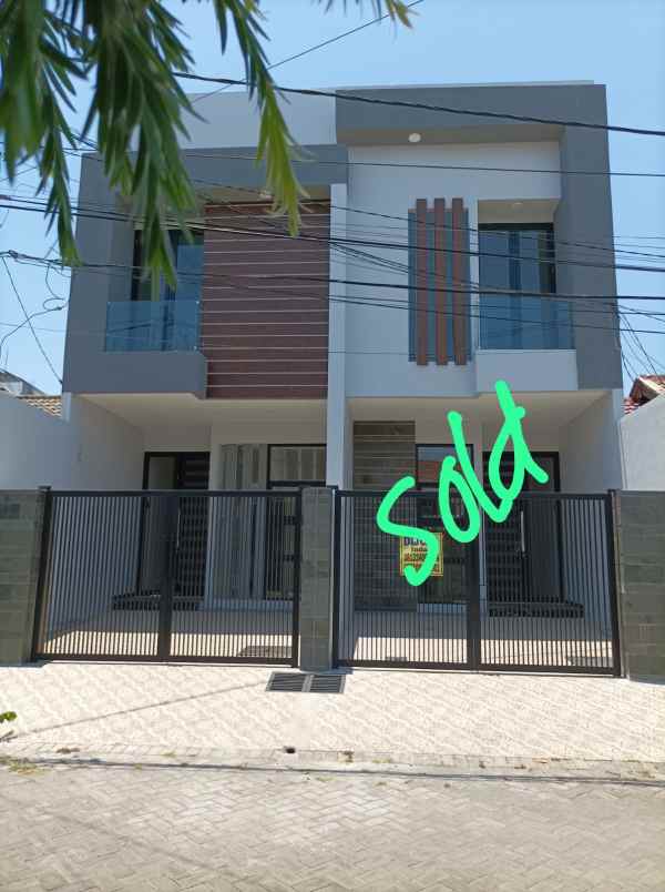 dijual rumah klampis
