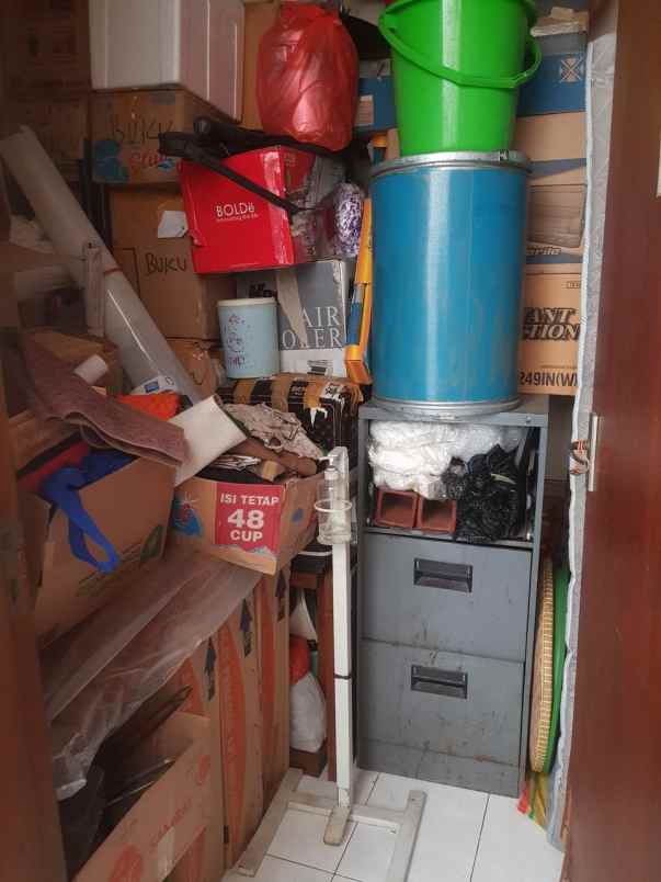 dijual rumah klampis semolo barat