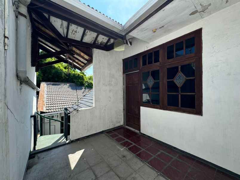 dijual rumah klampis semolo timur