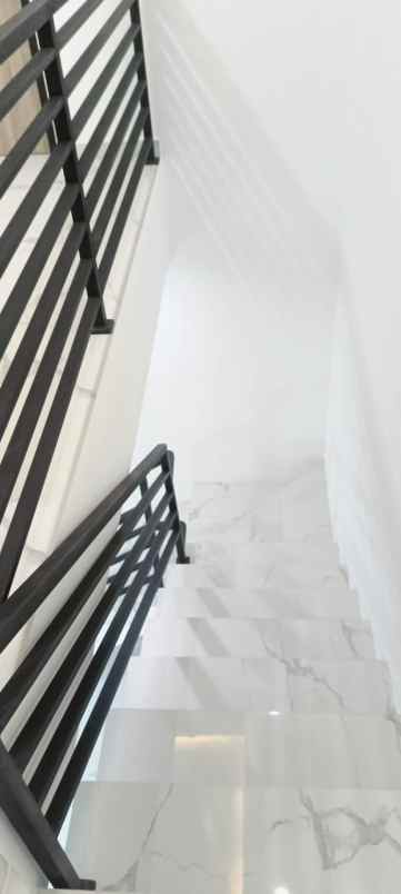 dijual rumah komplek bandung inten