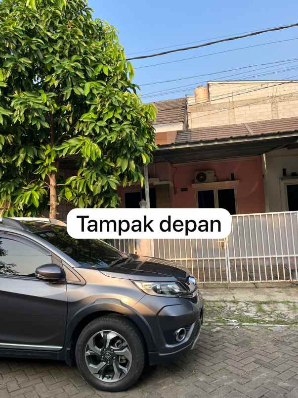 dijual rumah komplek perumahan grand