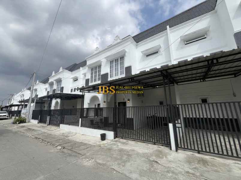dijual rumah komplek ringroad ville