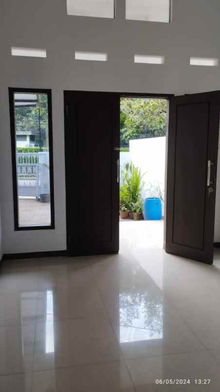 dijual rumah komplek tanjungsari tengah