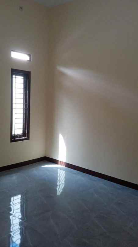 dijual rumah kota harapan indah bekasi