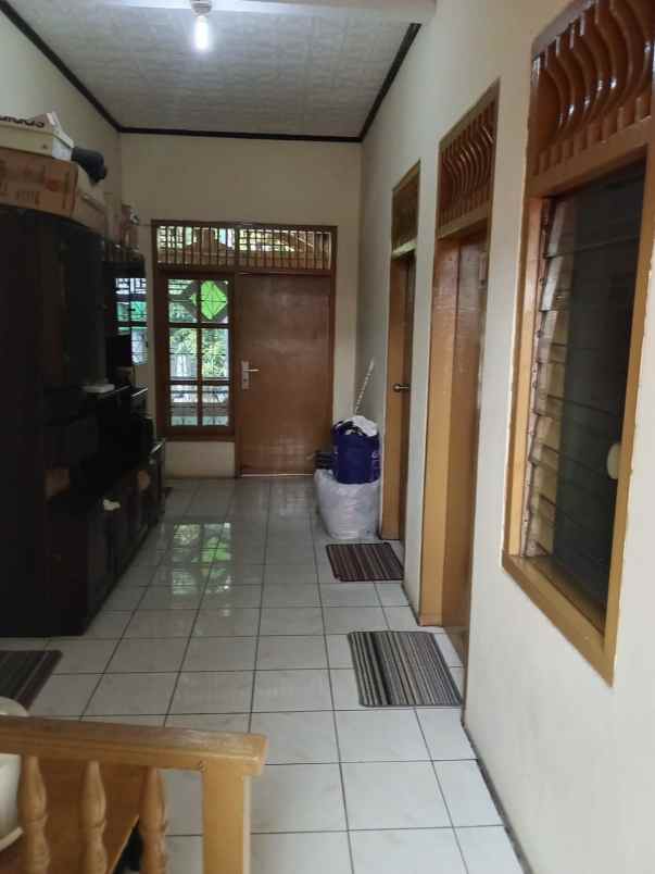 dijual rumah kramat senen