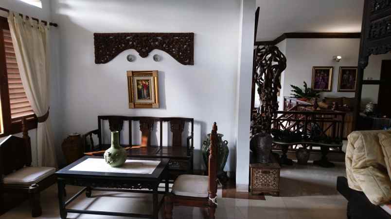 dijual rumah lampiri pondok kelapa