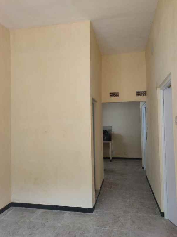 dijual rumah lokasi asrikaton pakis malang