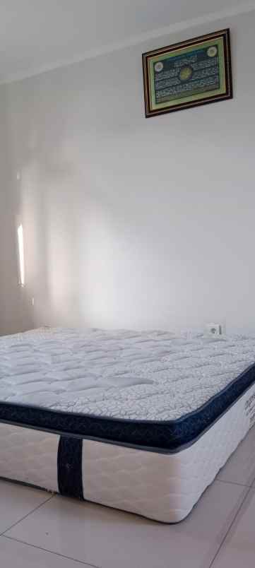 dijual rumah lokasi strategis di summarecon bandung