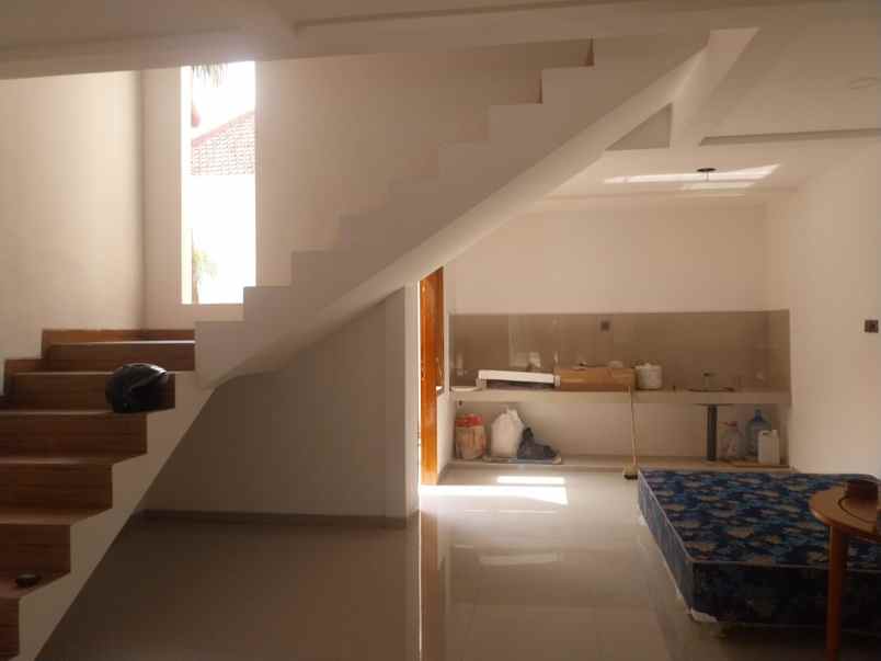 dijual rumah lokasi sulfat kota malang