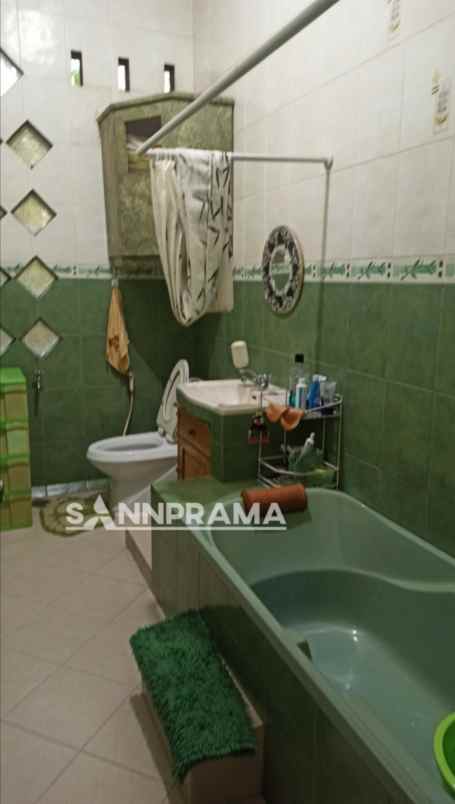 dijual rumah mampang pancoran mas depok