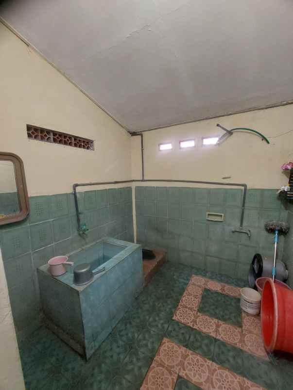 dijual rumah mangliawan wendit malang