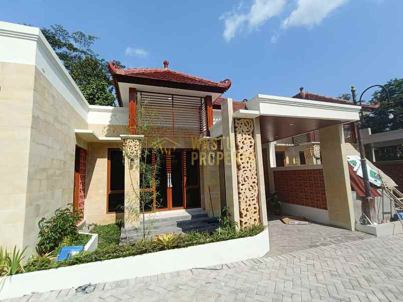 dijual rumah mertoyudan magelang