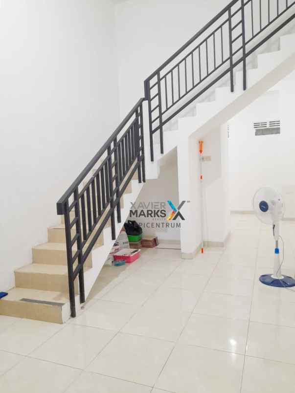 dijual rumah murah di rungkut butuh cepat laku