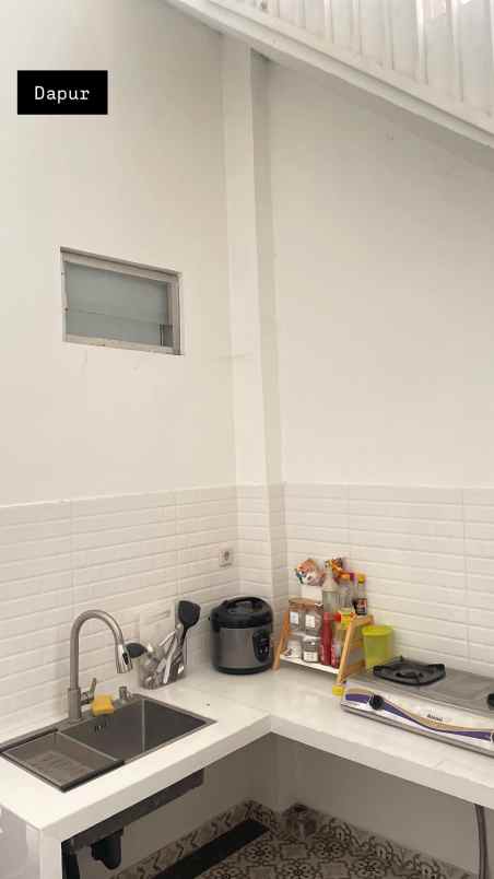 dijual rumah mutiara gading city