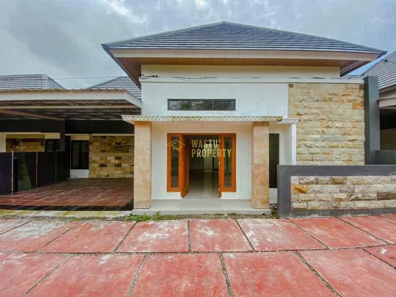 dijual rumah ngaglik