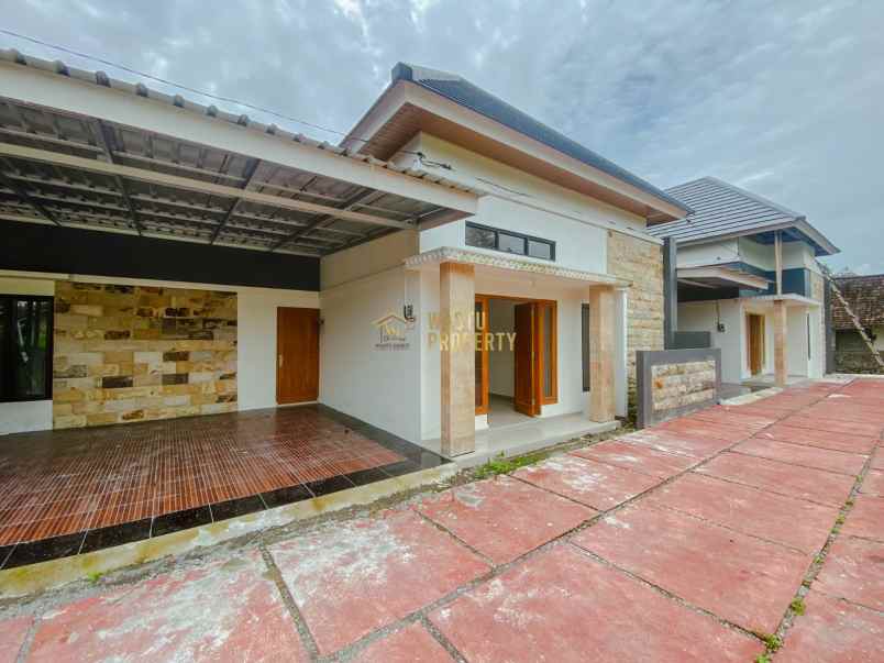 dijual rumah ngaglik