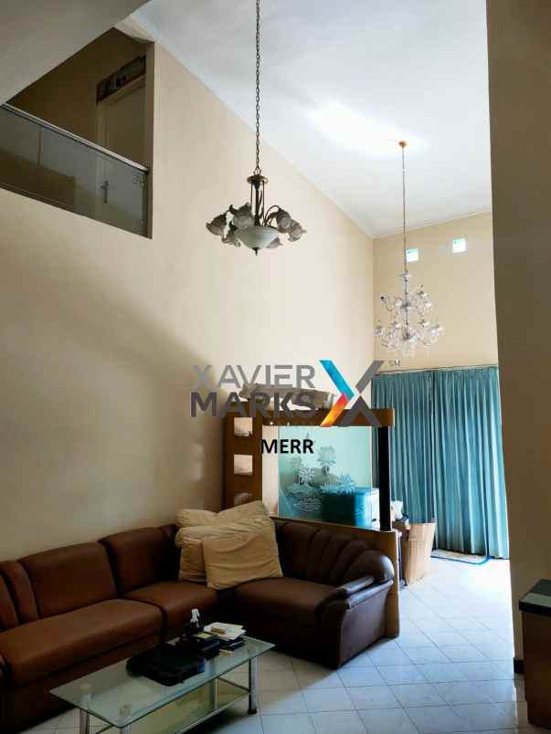 dijual rumah nirwana executive