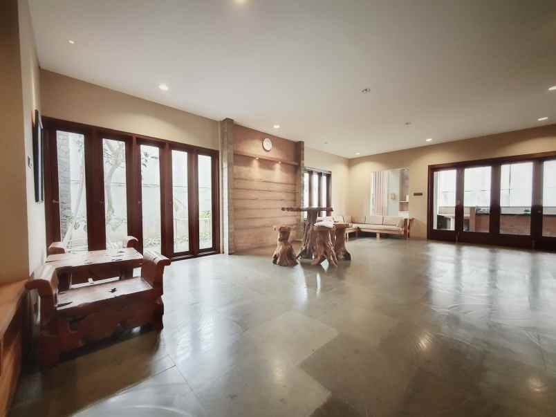 dijual rumah pada asih setiabudi