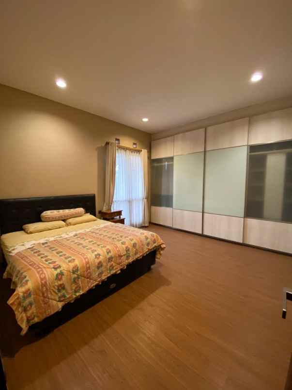 dijual rumah pada asih setiabudi