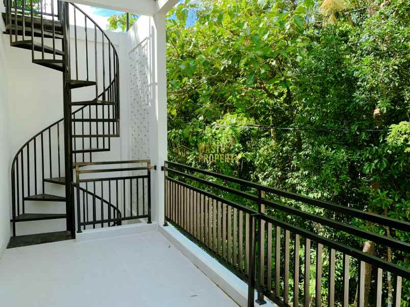 dijual rumah pajangan