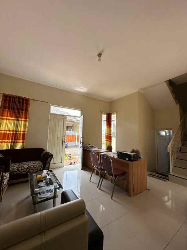 dijual rumah pandanwangi