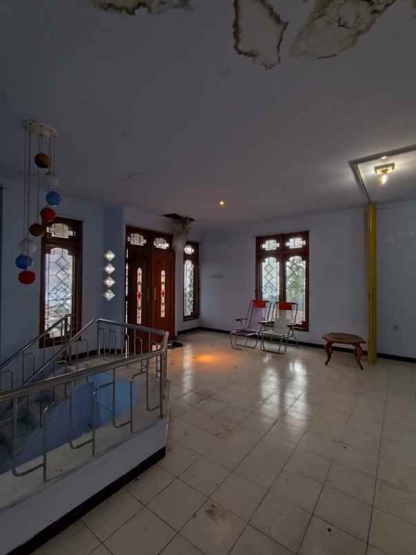 dijual rumah panderman hill