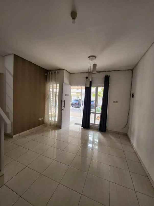 dijual rumah paradise serpong city