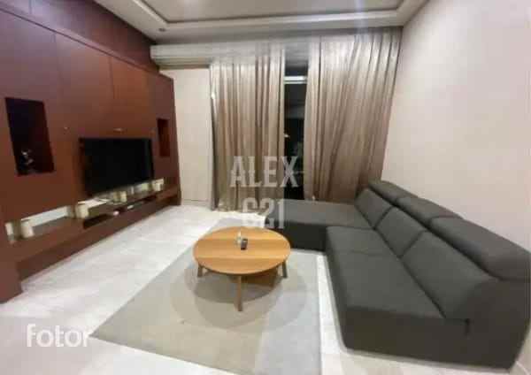 dijual rumah patal senayan