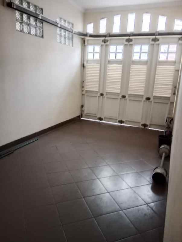 dijual rumah pejaten barat