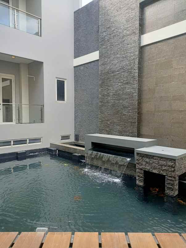 dijual rumah permata jingga suhat kota