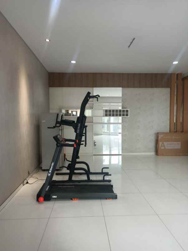 dijual rumah permata jingga suhat kota