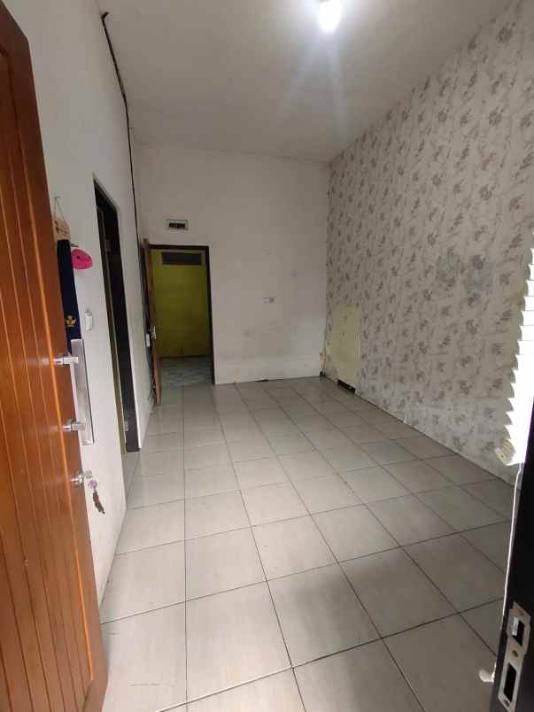 dijual rumah perumahan kedungkandang