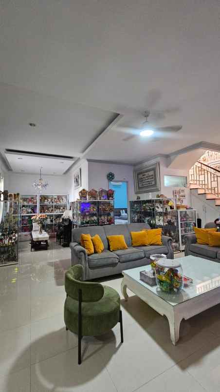 dijual rumah perumahan malaka country