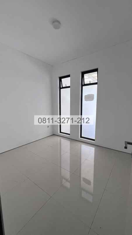 dijual rumah perumahan pondok tjandra